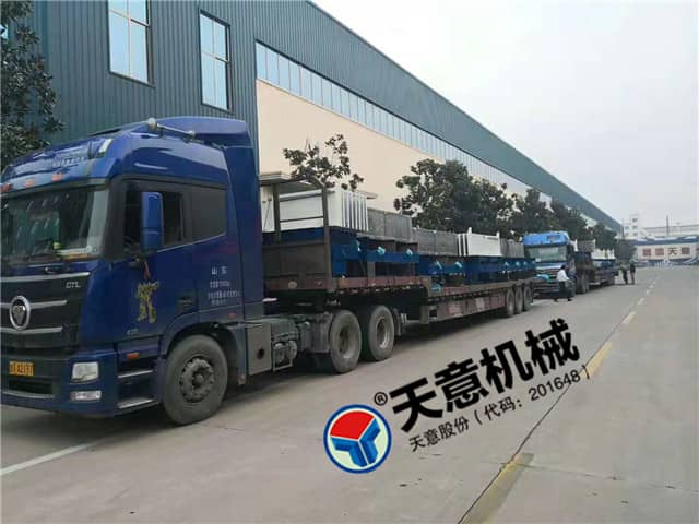 國慶時節天意機械發貨忙