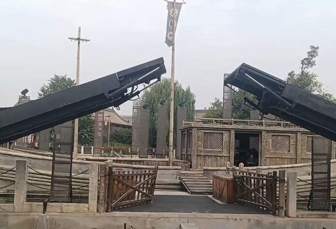 建业华谊兄弟电影小镇水码头机械特效